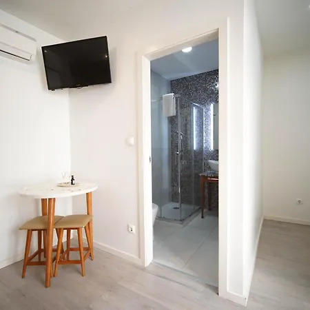 The Blue And White House * Порту