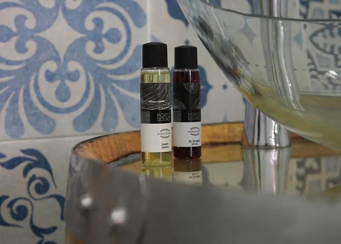 The Blue And White House Порту