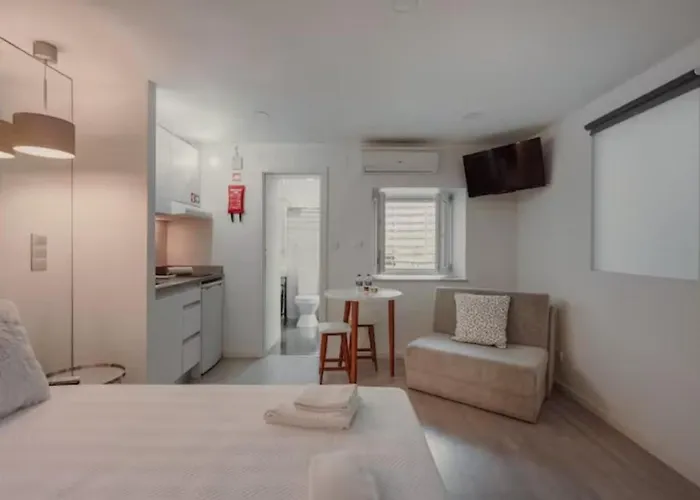 The Blue And White House *