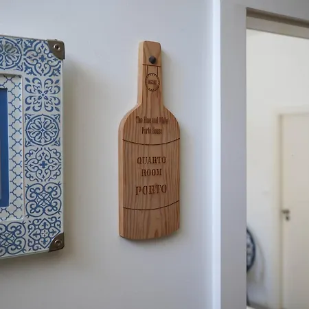 The Blue And White House Apartment *