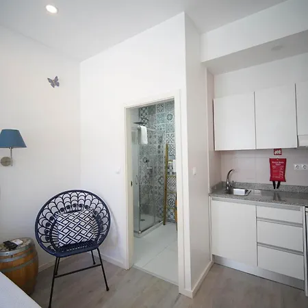 Apartment The Blue And White House Porto