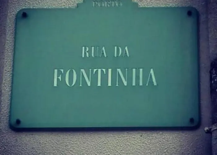 The Blue And White House * Porto