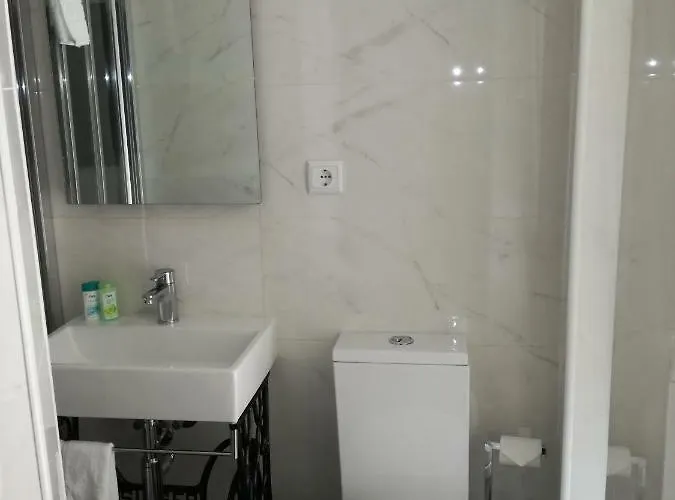 公寓 The Blue And White House *